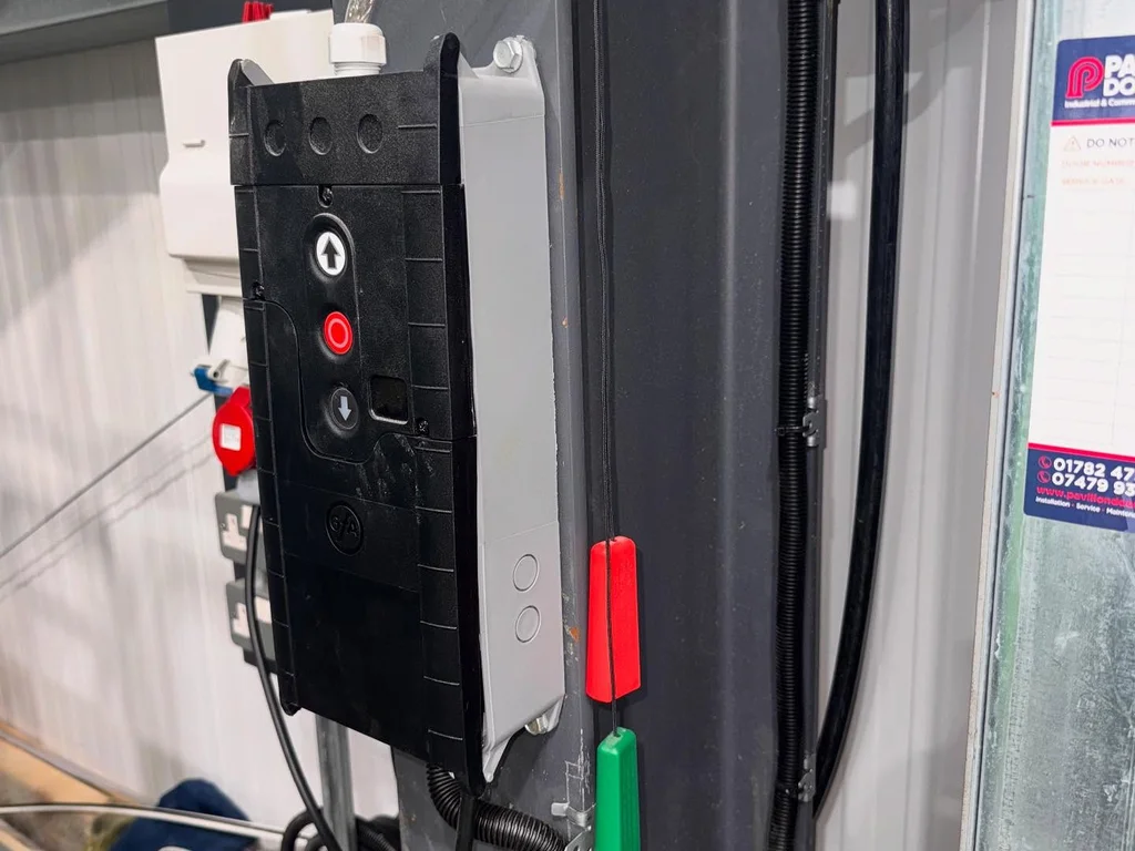 Phoenix Electrical Scotland - Electricians working in Glasgow and all the surrounding areas